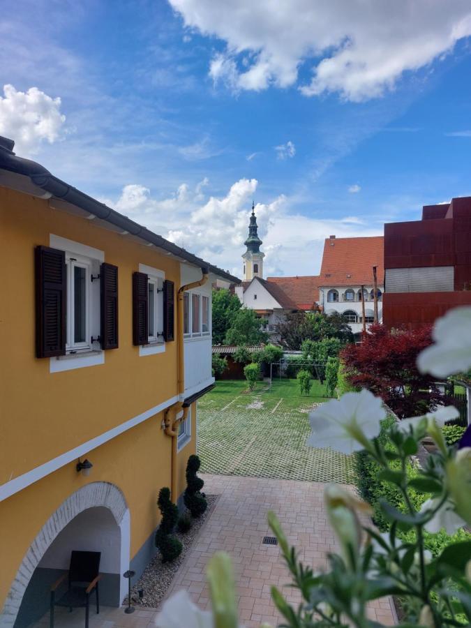 Gaestehaus Ferk - Fruehstueckspension, Bed & Breakfast Bad Radkersburg Eksteriør bilde